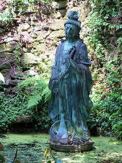 Kwan Yin: Chinese Goddess of Mercy & Compassion by xlibber, on Flickr
